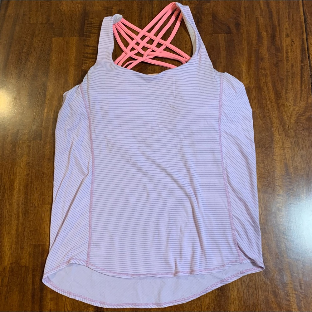 Lululemon sports tank with sports bra 6